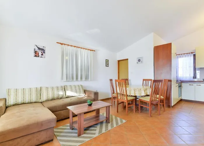 Apartment Delac *